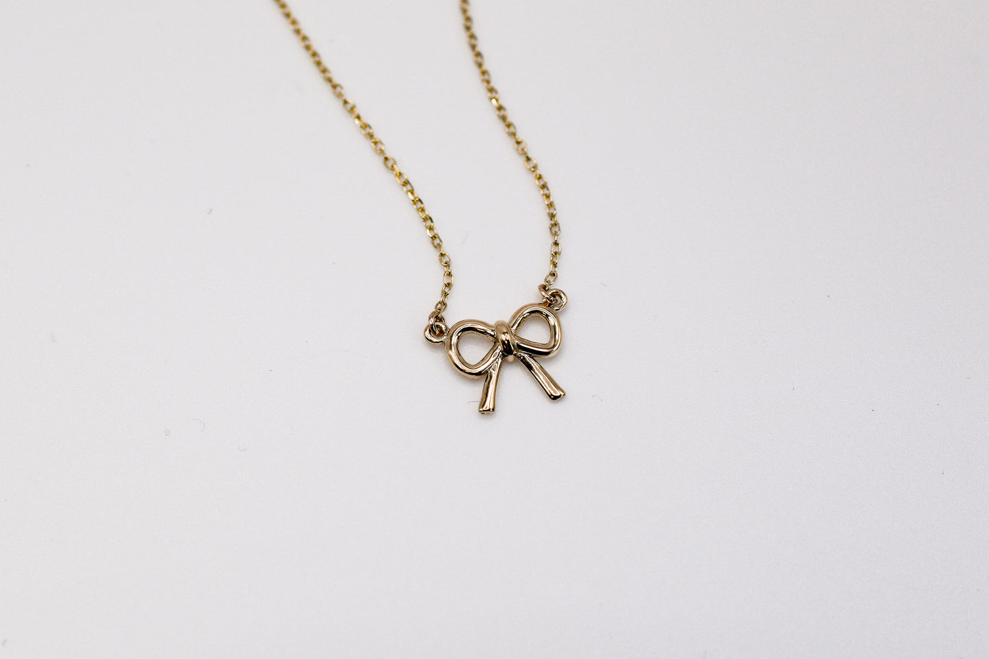 Bow Necklace