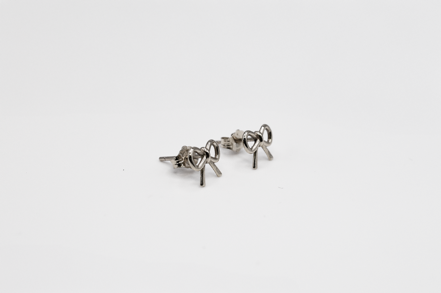 Bow Studs