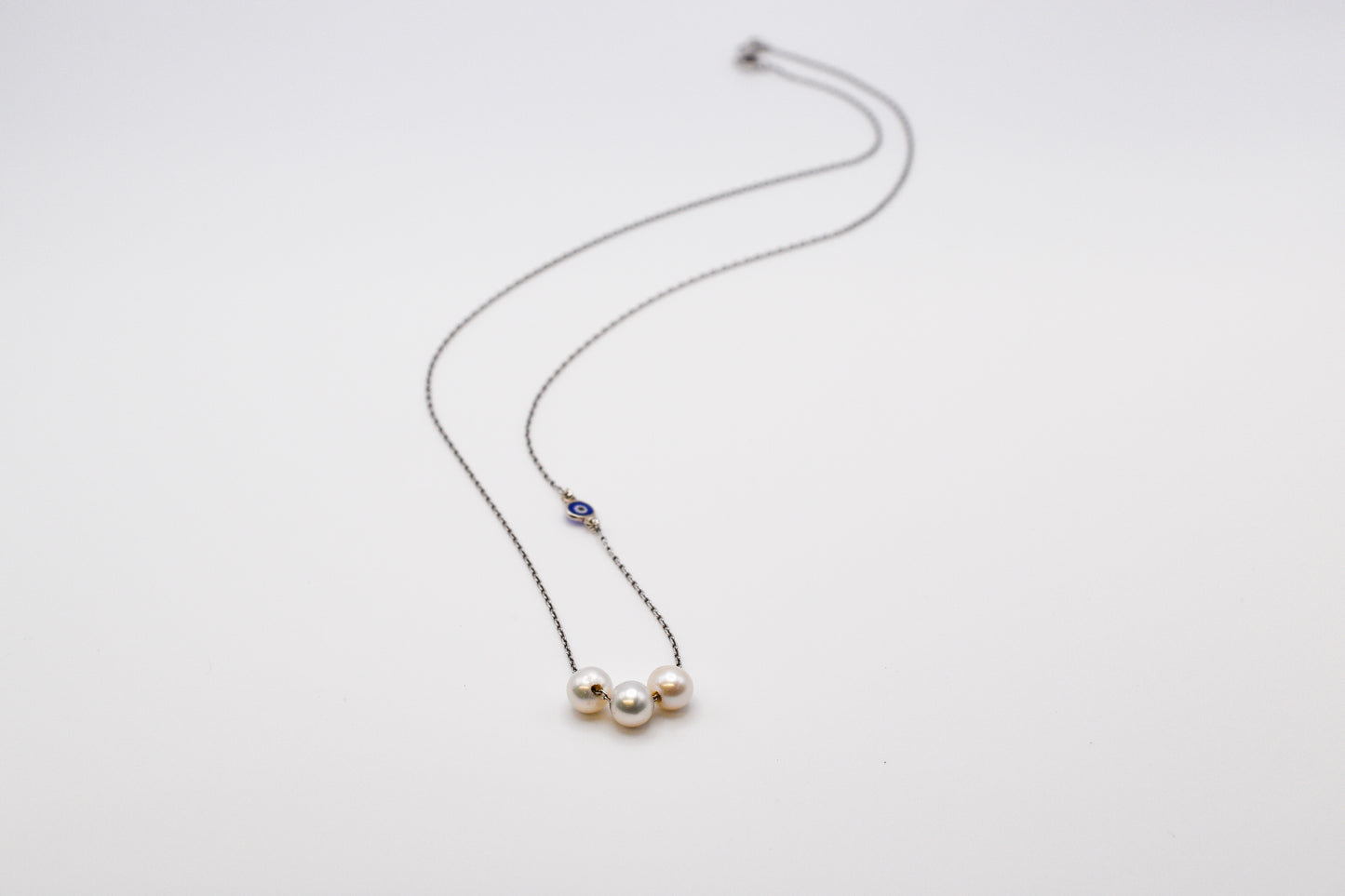 Classic Trinity Necklace