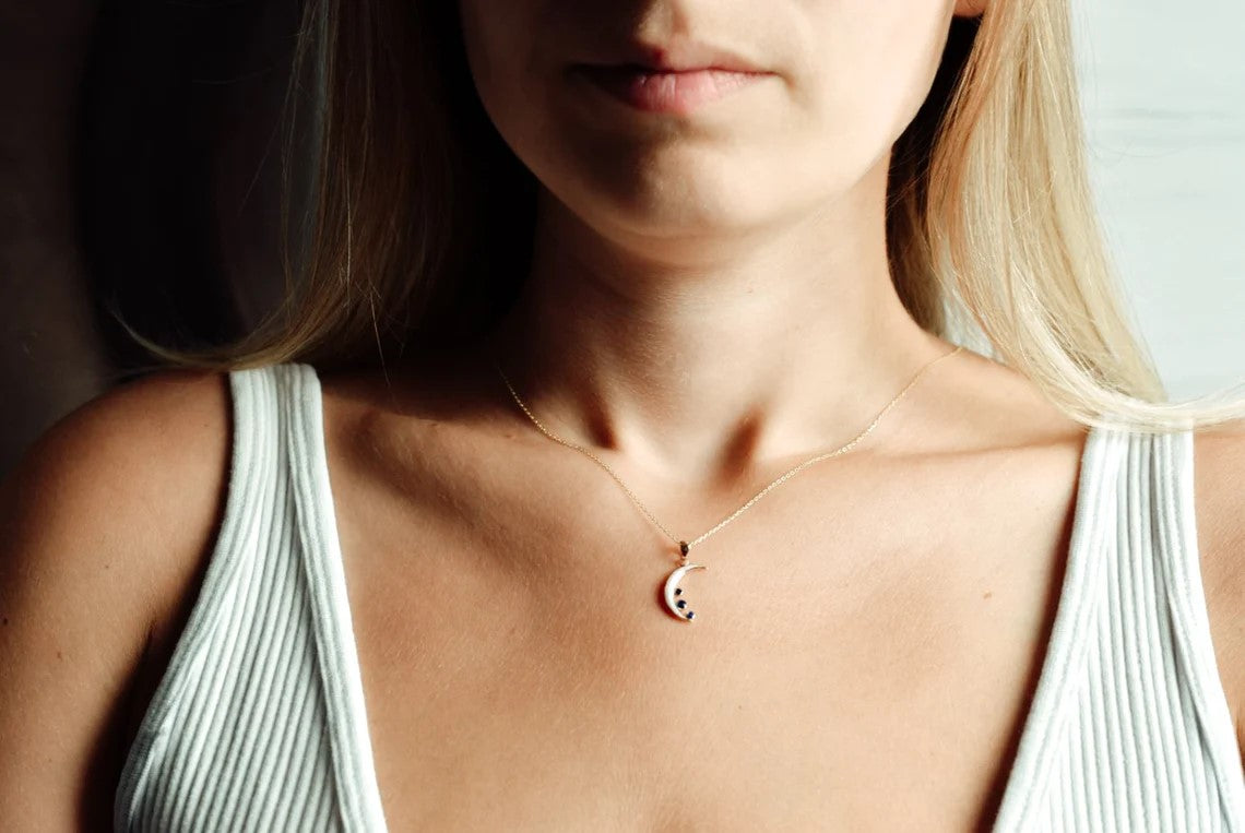 Luna Necklace