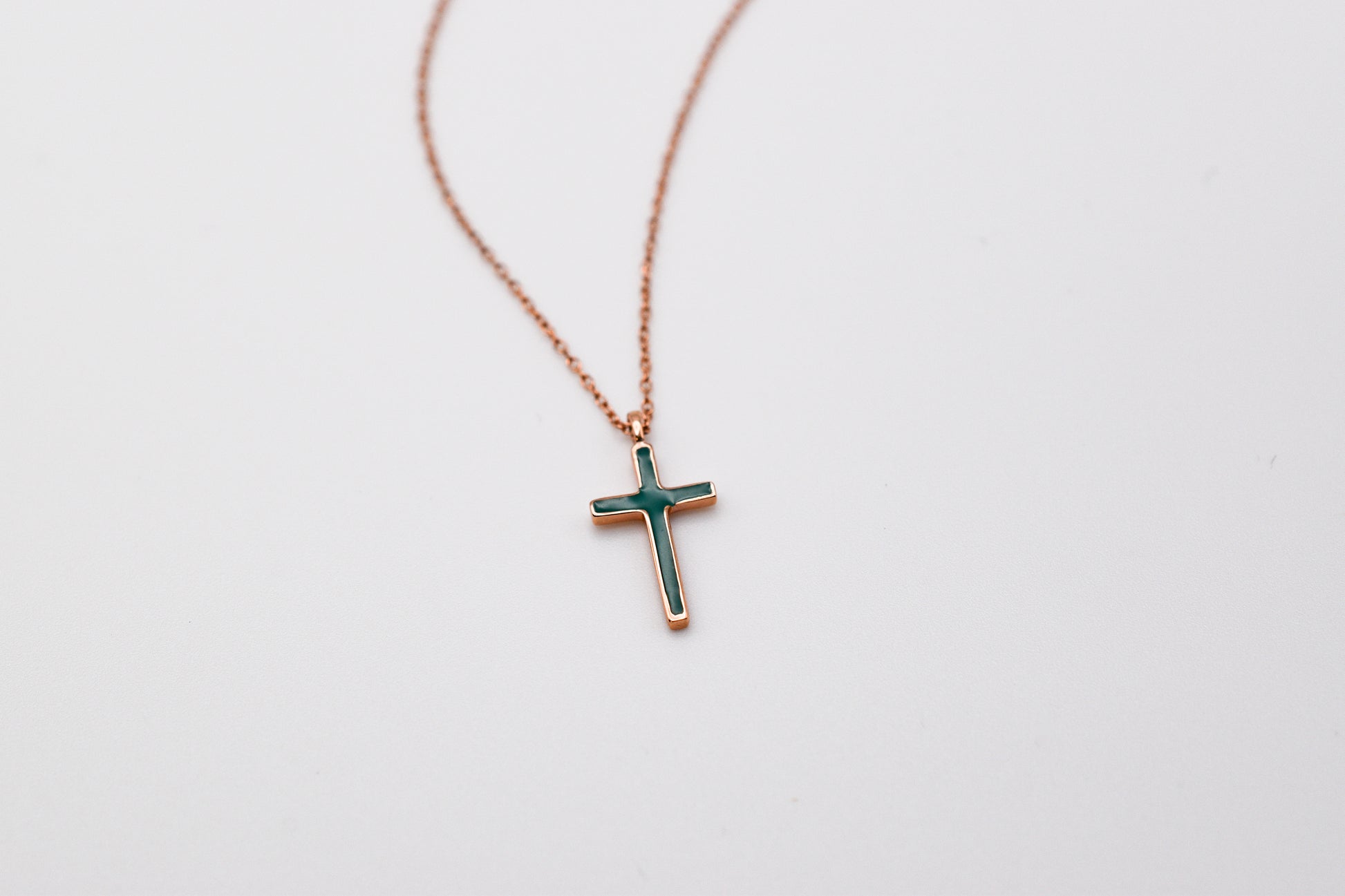 Cross Pendant Necklace