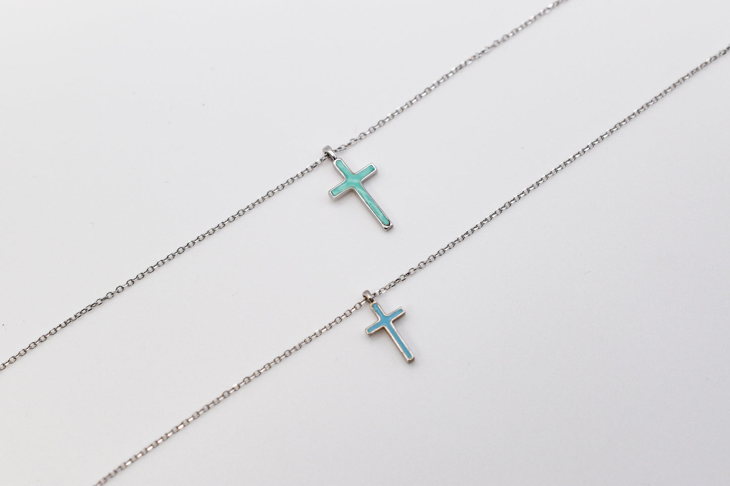 Small Cross Pendant Necklace