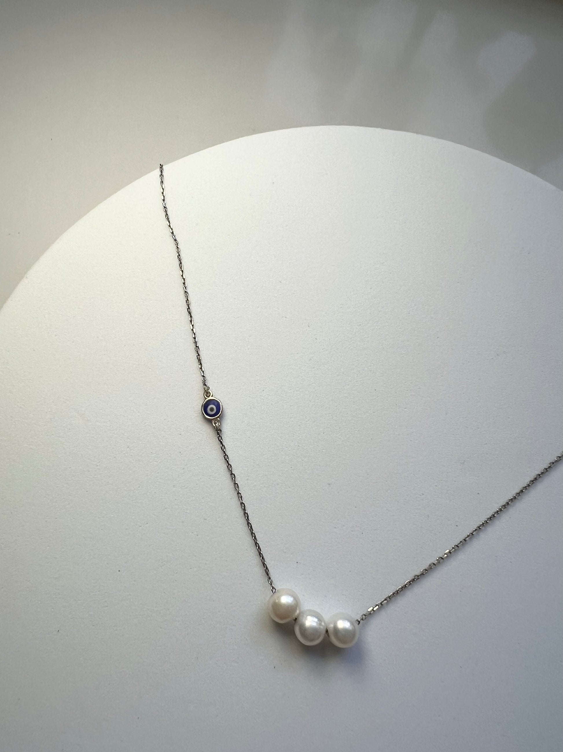 Pearl & Evil Eye Necklace